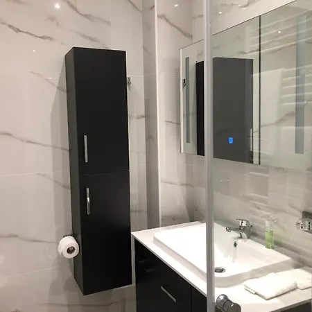 Апартаменты Residenza Gioiello - Comfort & A Милан