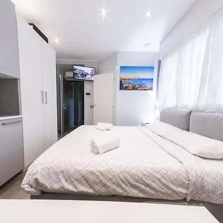 Residenza Gioiello - Comfort & A * Милан
